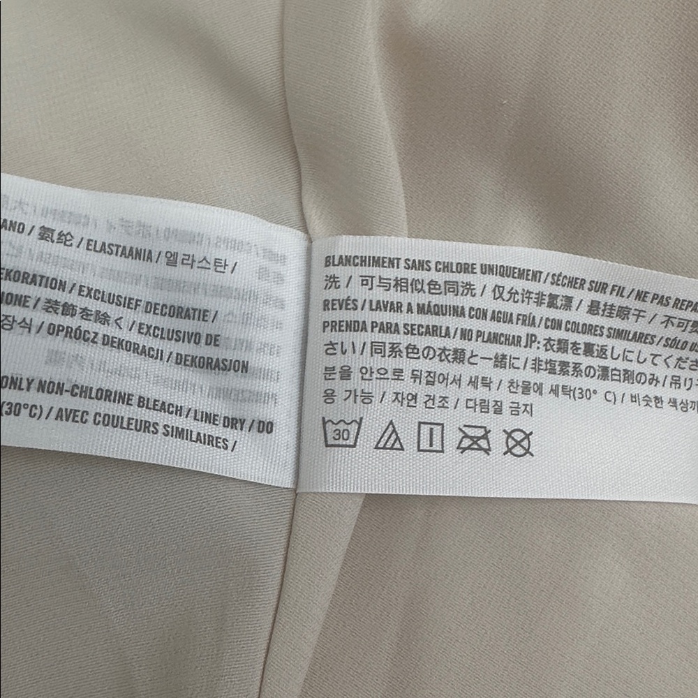 Abercrombie & Fitch Beige Crinkle Maxi Skirt - Picture 8 of 9